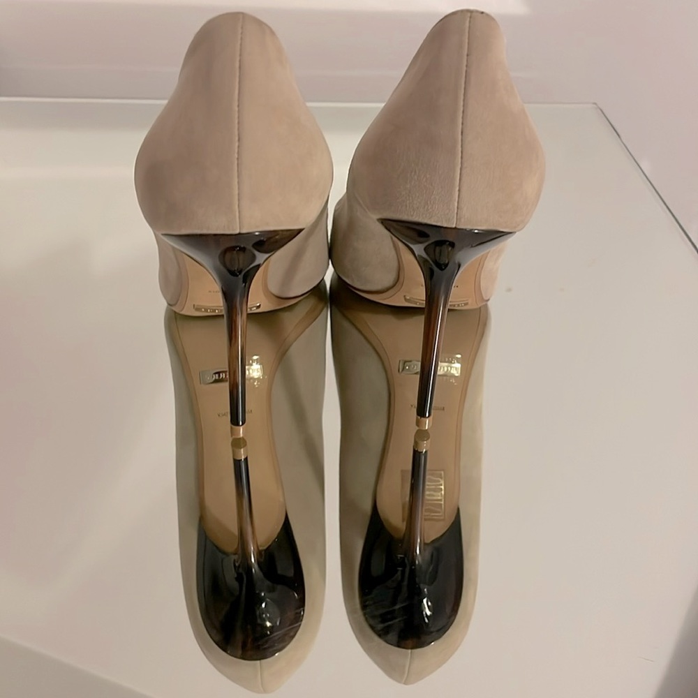 Burberry Suede heels